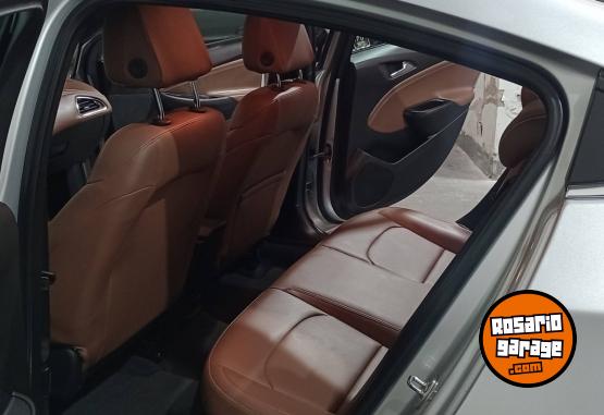 Autos - Chevrolet CRUZE 4P PREMIER A/T 2021 Nafta 76695Km - En Venta
