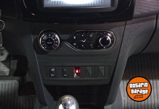 Autos - Renault STEPWAY INTENS 2022 Nafta 60736Km - En Venta