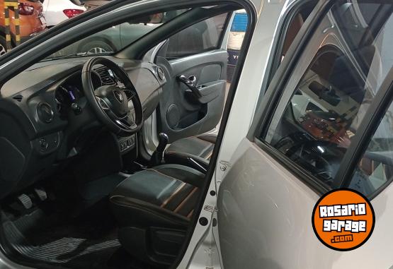 Autos - Renault STEPWAY INTENS 2022 Nafta 60736Km - En Venta