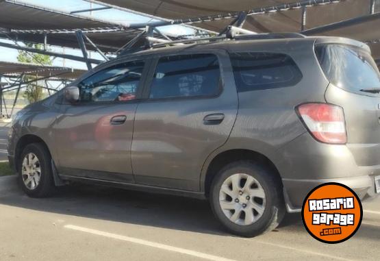 Autos - Chevrolet chebrolet LTZ 7 PLAZA 2015 Nafta 130000Km - En Venta
