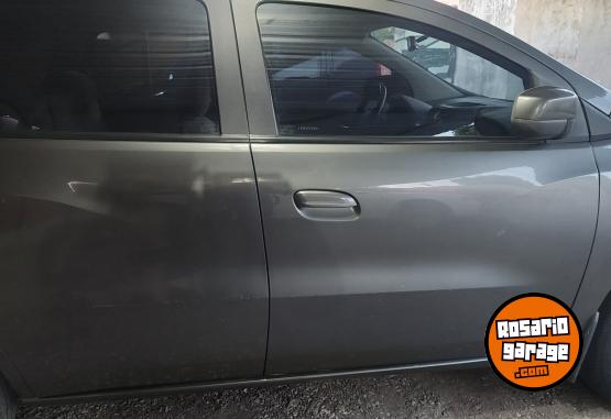 Autos - Chevrolet chebrolet LTZ 7 PLAZA 2015 Nafta 130000Km - En Venta