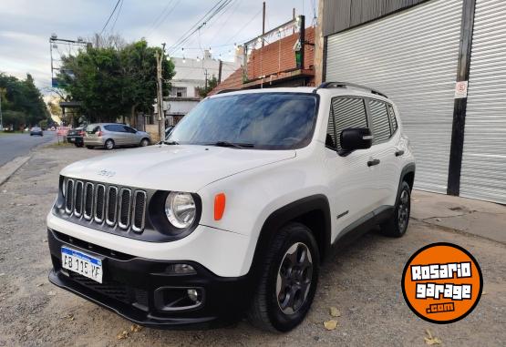 Camionetas - Jeep RENEGADE 2017 Nafta 98000Km - En Venta