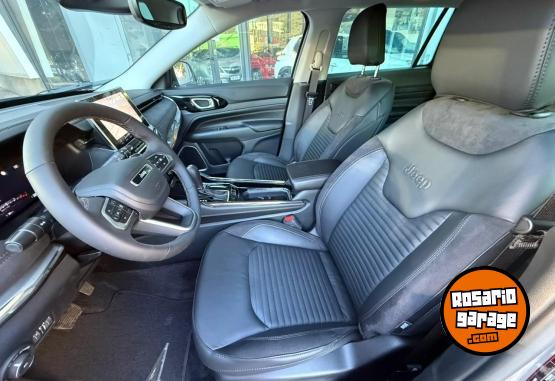 Camionetas - Jeep COMMANDER LIMITED T270 2025 Nafta 0Km - En Venta