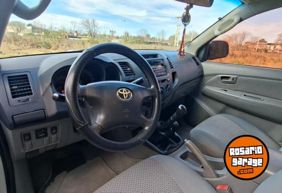 Camionetas - Toyota Hilux 2011 Diesel 285000Km - En Venta