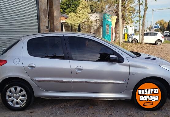 Autos - Peugeot 207 2012 Nafta 110000Km - En Venta