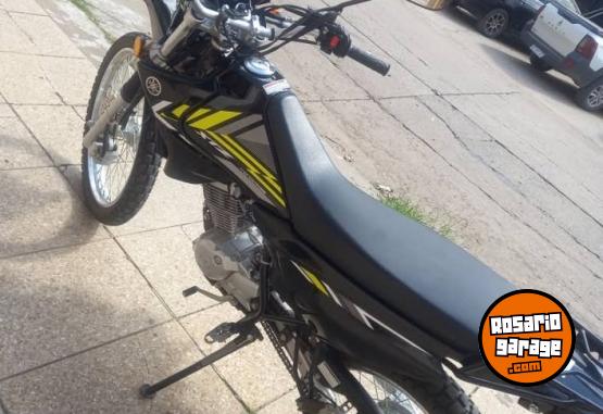 Motos - Yamaha XTZ 2023 Nafta 1880Km - En Venta