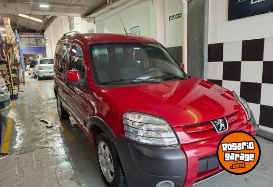 Utilitarios - Peugeot Parner patagonica vtc plu 2014 Nafta 147000Km - En Venta