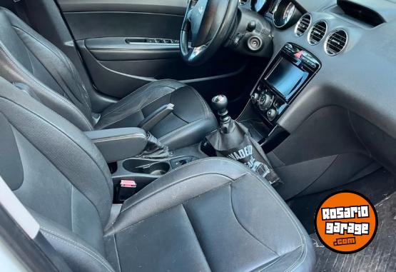 Autos - Peugeot 308 FELINE 1.6 NAFTA 2016 Nafta 141000Km - En Venta