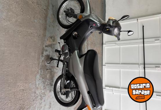 Motos - Keller Cronos 2019 Nafta 5069Km - En Venta
