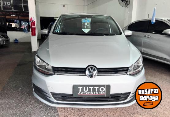 Autos - Volkswagen Fox connect 2019 Nafta 80400Km - En Venta