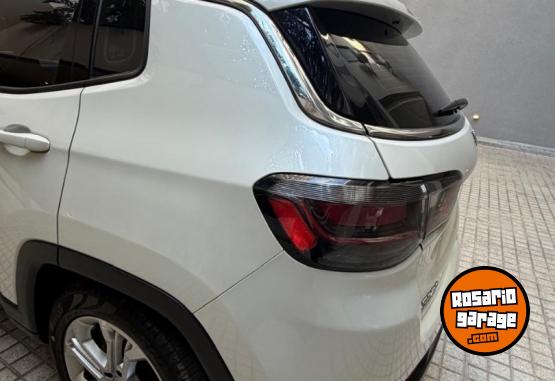 Camionetas - Jeep Jeep Compass 2022 Nafta 106000Km - En Venta