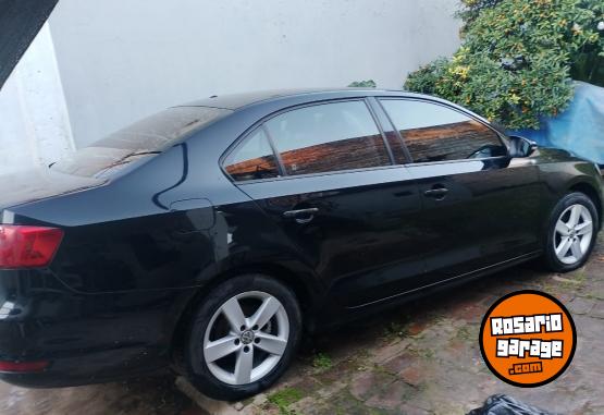 Autos - Volkswagen Vent� 2.5 2013 Nafta 200000Km - En Venta