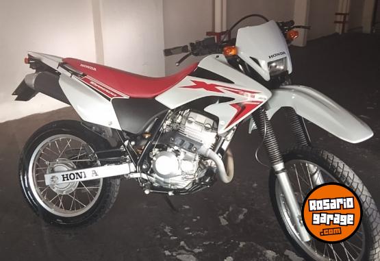 Motos - Honda Xr tornado 250 2017 Nafta 28700Km - En Venta