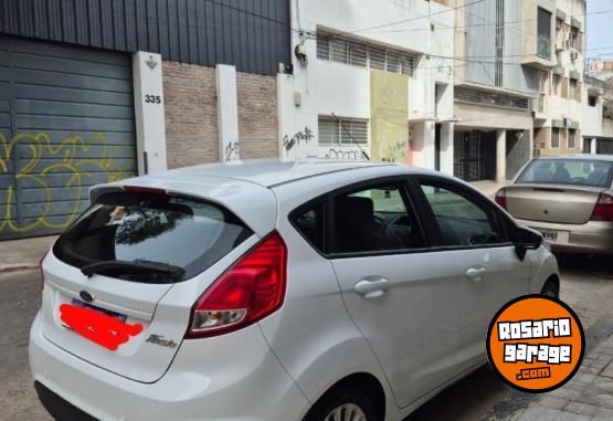 Autos - Ford Fiesta Kinet Design 2016 Nafta 116000Km - En Venta