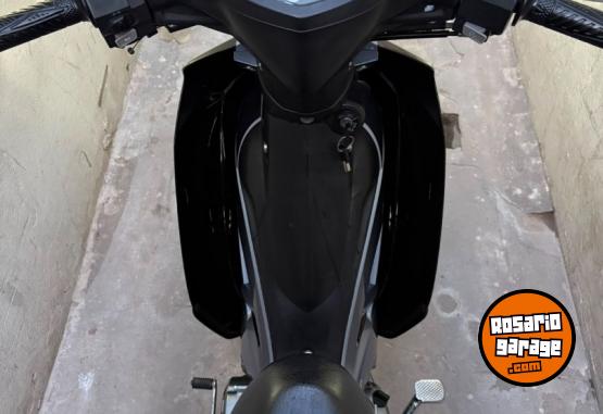 Motos - Yamaha New Crypton 2022 Nafta 9000Km - En Venta