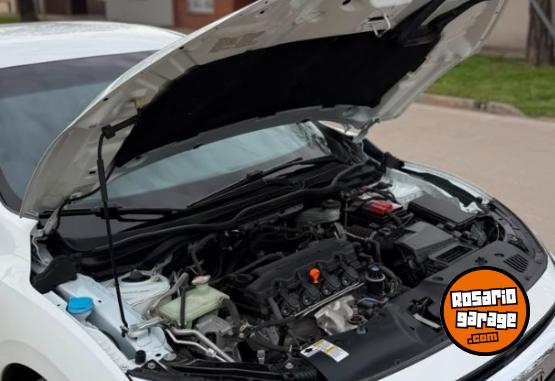Autos - Honda CIVIC EX-L 2017 Nafta 77000Km - En Venta
