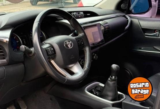 Camionetas - Toyota Hilux SRX 2018 Diesel 152000Km - En Venta
