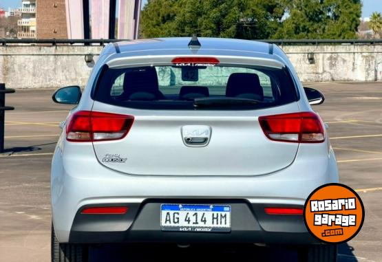 Autos - Kia Rio SX 2023 Nafta 17000Km - En Venta
