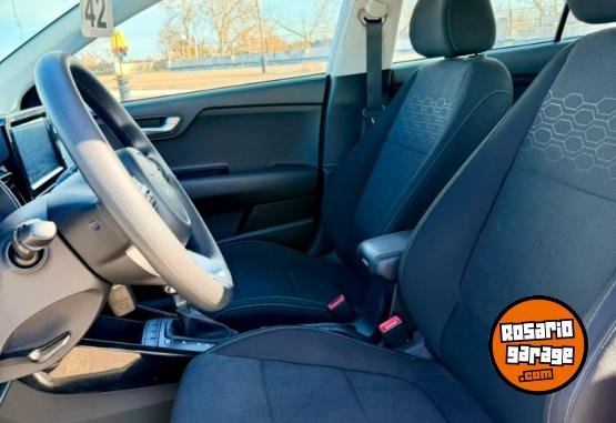 Autos - Kia Rio SX 2023 Nafta 17000Km - En Venta