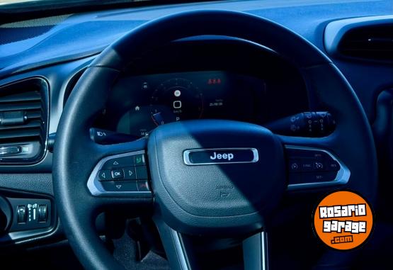 Camionetas - Jeep Renegade Longitude 1.3T 2025 Nafta 34000Km - En Venta