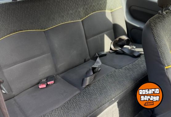 Autos - Renault Clio 2013 Nafta 185000Km - En Venta