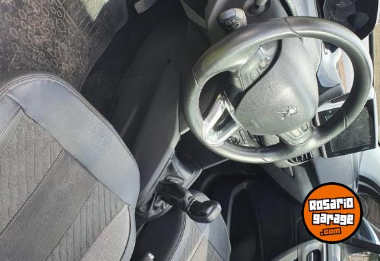 Autos - Peugeot 208 urban tech 1.6 2019 Nafta 90000Km - En Venta
