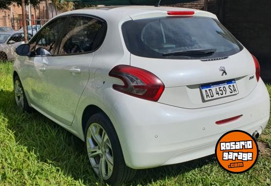 Autos - Peugeot 208 urban tech 1.6 2019 Nafta 90000Km - En Venta