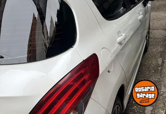 Autos - Peugeot 308 Roland Garros 2018 Nafta 61000Km - En Venta