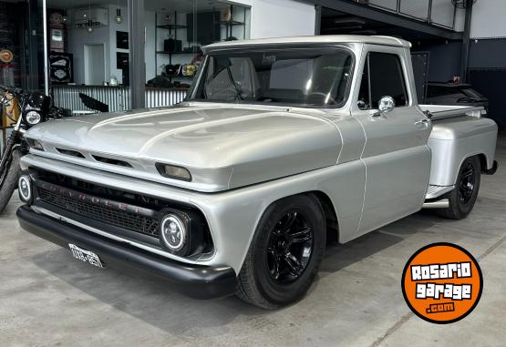 Clásicos - CHEVROLET APACHE - En Venta