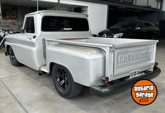 Clásicos - CHEVROLET APACHE - En Venta