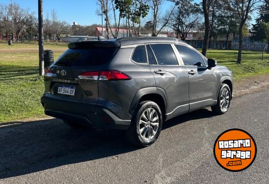 Autos - Toyota Corolla Cross 2.0 Xli Cvt 2022 Nafta 9000Km - En Venta