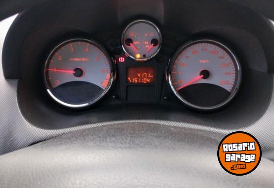 Autos - Peugeot 207 XS Allure 2013 Nafta 151000Km - En Venta