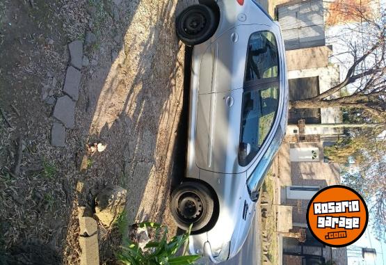 Autos - Peugeot 206/207 2007 Diesel 200000Km - En Venta
