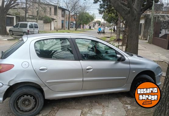 Autos - Peugeot 206 2007 Diesel 200000Km - En Venta