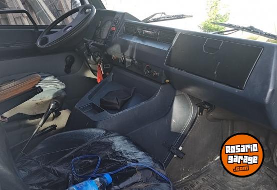 Utilitarios - Mercedes Benz Mb180d 1995 Diesel 350000Km - En Venta