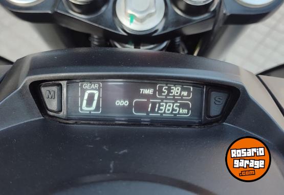 Motos - Bajaj DOMINAR 2022 Nafta 11000Km - En Venta