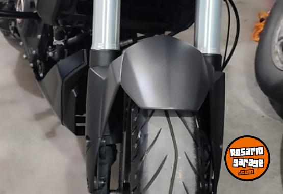 Motos - Bajaj DOMINAR 2022 Nafta 11000Km - En Venta
