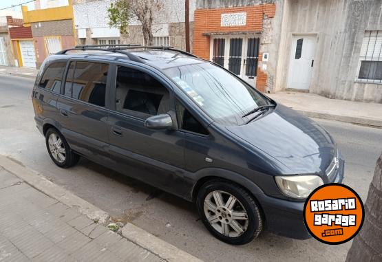 Autos - Chevrolet ZAFIRA GLS 2.0 NAFTA 7 AS 2006 Nafta 138000Km - En Venta