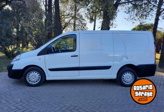 Utilitarios - Peugeot Expert Confort 2015 Diesel 164000Km - En Venta