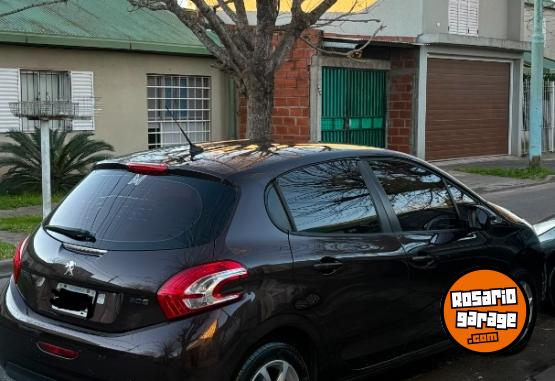 Autos - Peugeot 1.5 allure touchscreen 2013 Nafta 159000Km - En Venta