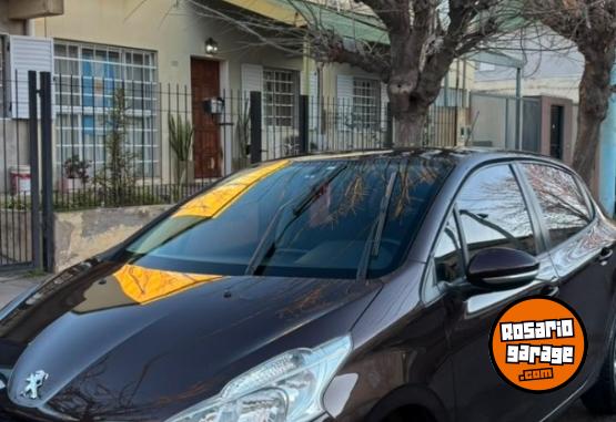 Autos - Peugeot 1.5 allure touchscreen 2013 Nafta 159000Km - En Venta