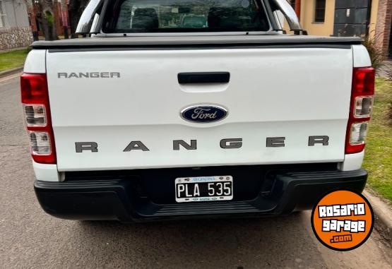Camionetas - Ford Ranger 2015 Diesel 94000Km - En Venta