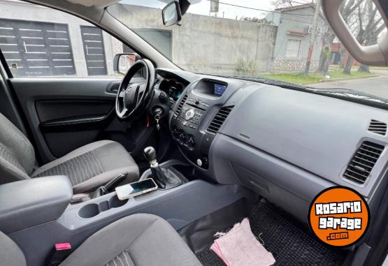 Camionetas - Ford Ranger 2015 Diesel 94000Km - En Venta