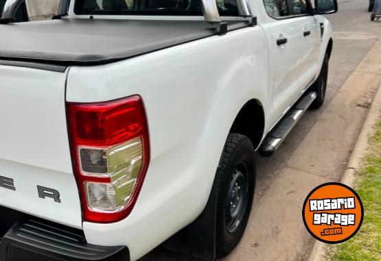 Camionetas - Ford Ranger 2015 Diesel 94000Km - En Venta