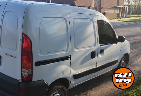 Utilitarios - Renault Kangoo 1.6 ph3 1pcl 2015 Nafta 40000Km - En Venta