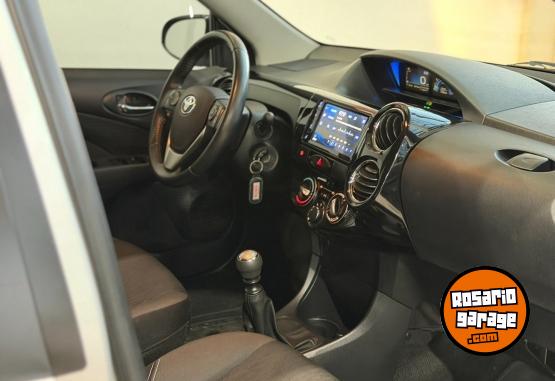 Autos - Toyota Etios XLS 1.5 2021 Nafta 55700Km - En Venta
