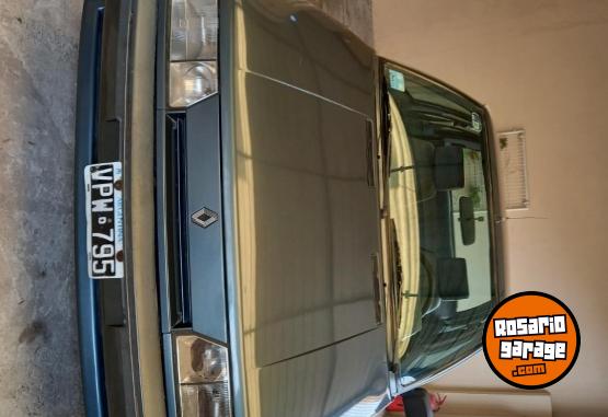 Autos - Renault 9 1991 GNC 1111Km - En Venta