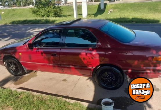 Autos - Toyota Camry 1998 Nafta 320000Km - En Venta
