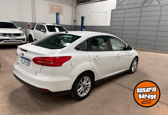 Autos - Ford Focus SE 2.0 2017 Nafta 58000Km - En Venta