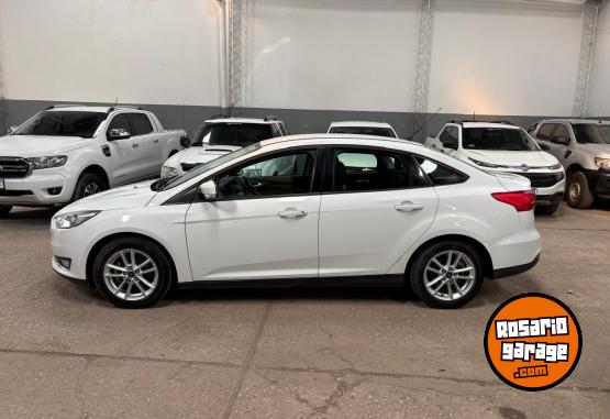 Autos - Ford Focus SE 2.0 2017 Nafta 58000Km - En Venta